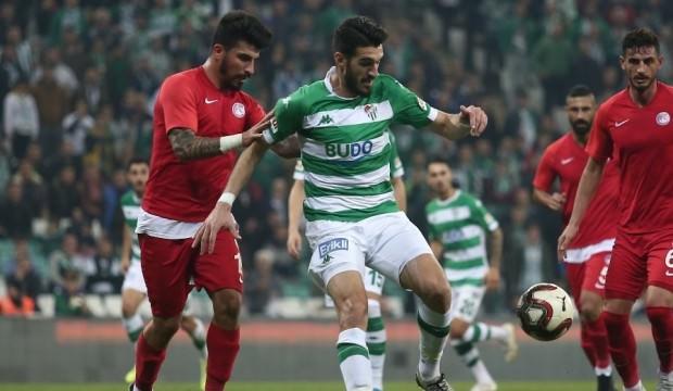 Bursaspor 3 puanı tek golle aldı