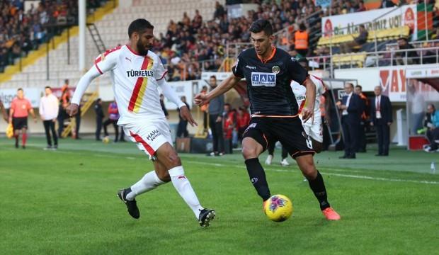 Alanyaspor'a bir darbe de Göztepe'den!