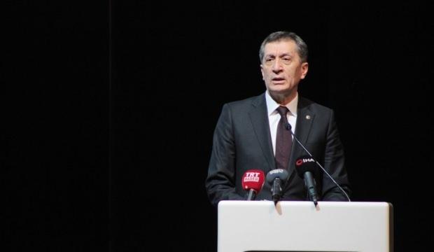 Bakan Selçuk: Her çocuğun müfredatı kendi içinde saklıdır