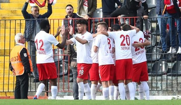 Ümraniyespor, Karagümrük'ü son nefeste devirdi!