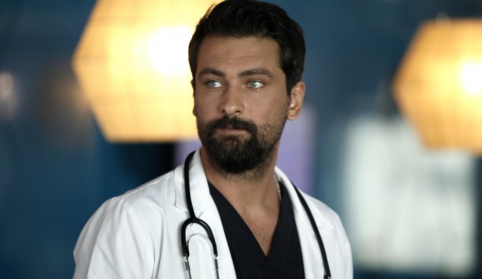 mucize_doktorun_fermani_onur_tuna_yeni_surprizi_ile_sasirtti_1574582727_6276.jpg