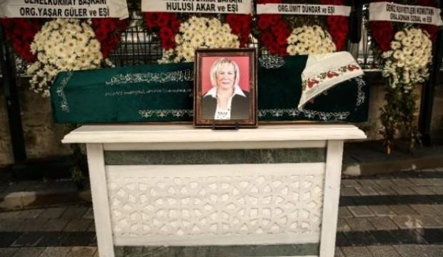 Yaşar Büyükanıt, eşinin cenazesine katılamadı