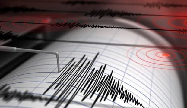 Manisa'da korkutan deprem...