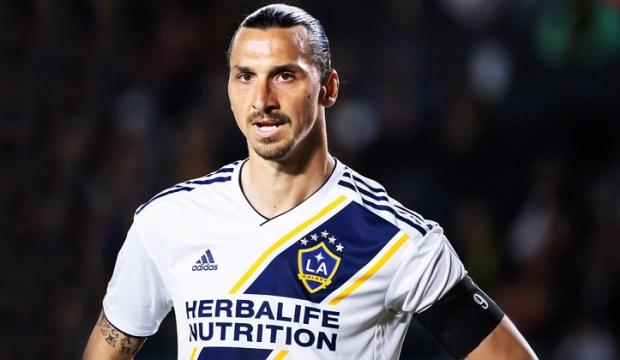 Ibrahimovic transferi için resmi açıklama!