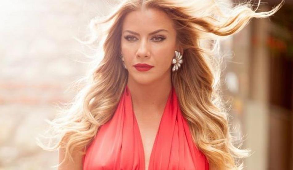 ivana_sert_sezen_aksuyu_arkasina_aldi_esas_simdi_gorun_1575029053_2729.jpg