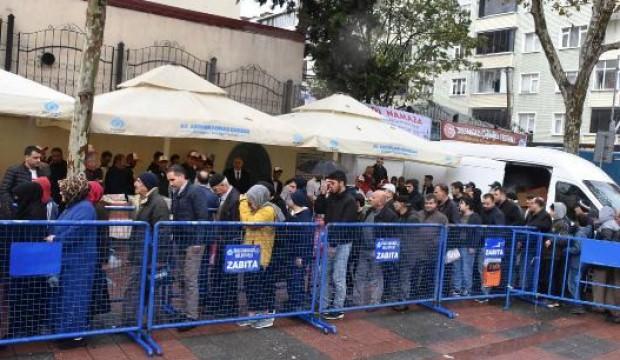 Sultangazi'de çiğ köfte festivaline yoğun ilgi
