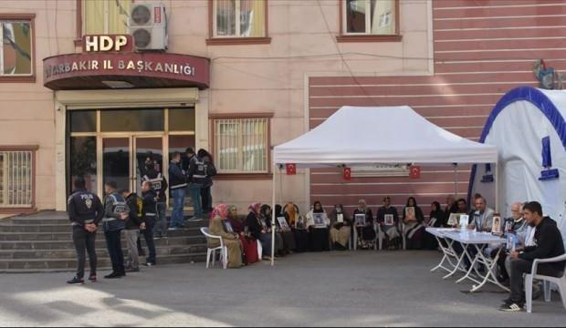 PKK'da 'Evlat nöbeti' büyük paniğe neden oldu