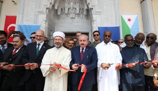 Diyanet 'uçak kiralandı' iddialarını 'bilet'le yalanladı