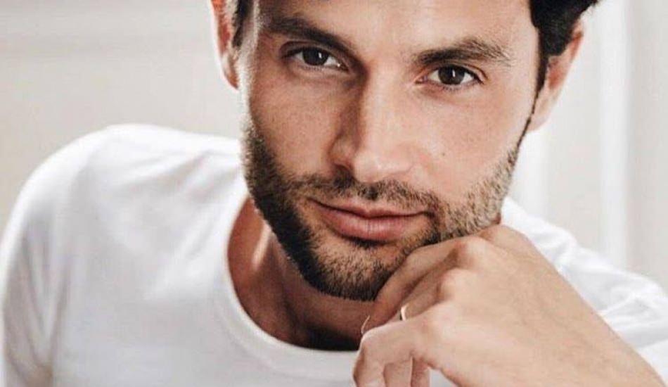 dunyaca_unlu_oyuncu_penn_badgley_ilk_kez_istanbula_geldi_1575541226_2745.jpg