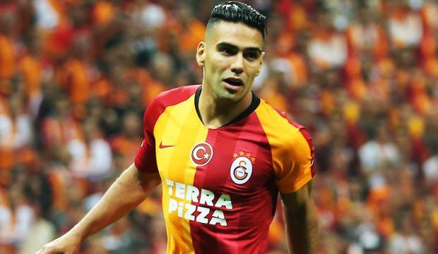 Alanya maçı öncesi Falcao sürprizi!