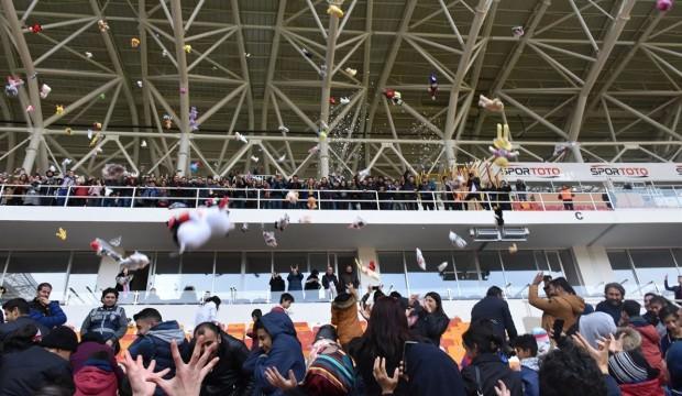Türkiye Kupası maçı öncesi hediye sürprizi