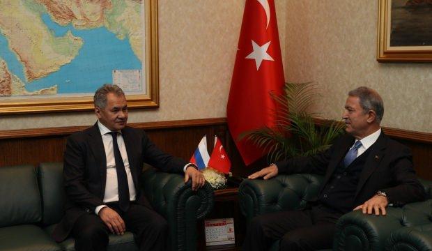 Bakan Akar'dan Rusya ile kritik 'Suriye' görüşmesi