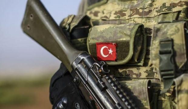 Kuleden düşen astsubay, şehit oldu