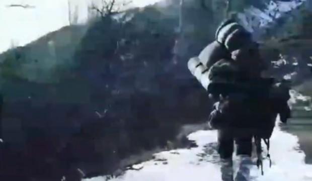 Mehmetçikten operasyon yolunda fotoğraf