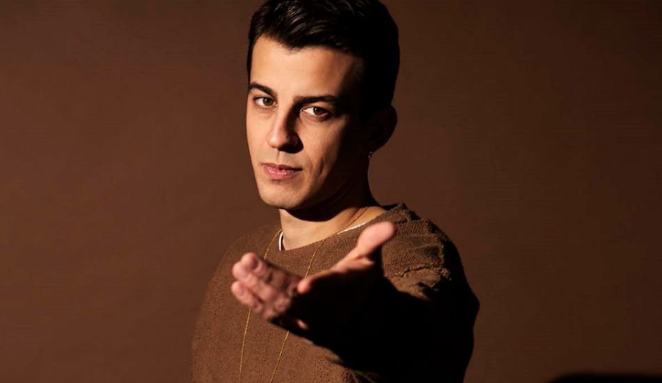 norm_endere_bir_kotu_haber_daha_sarkici_kaldirildi_1576307316_0139.png