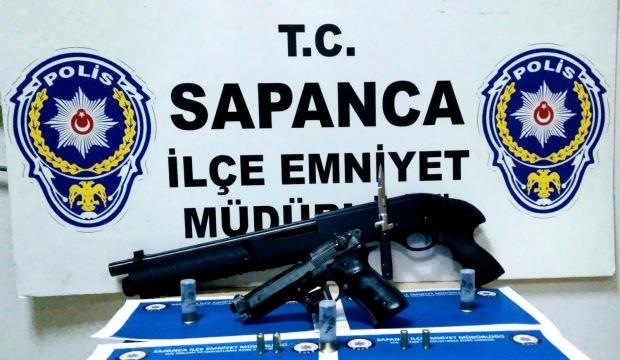 Sakarya'da polise saldıran 4 kişi tutuklandı