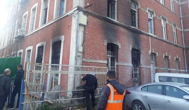 Sirkeci Garı'nda yangın