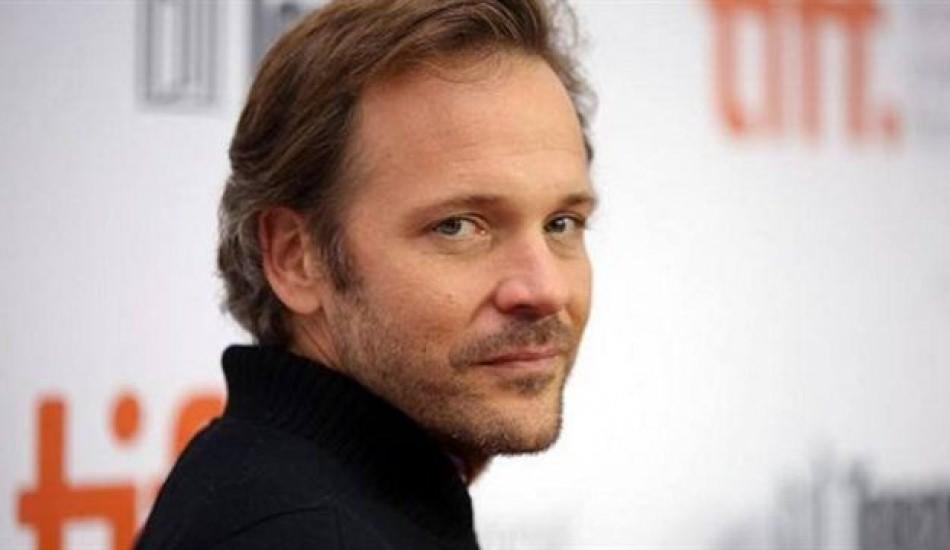 yeni_batman_filminin_oyuncu_kadrosuna_peter_sarsgaard_eklendi_1575880293_1795.jpg