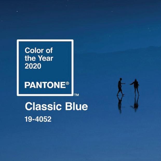 Pantone rengi klasik mavi ile kombin önerileri