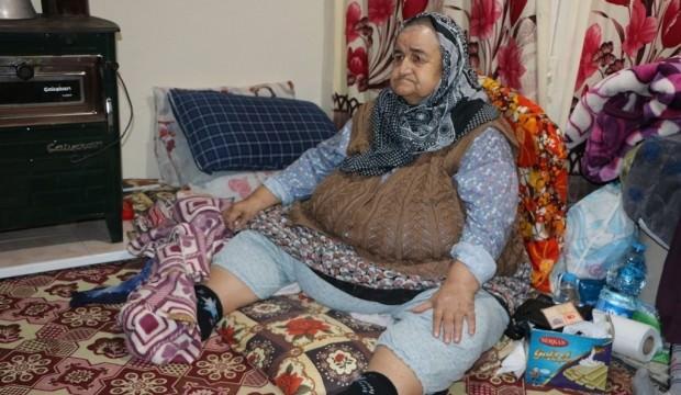 180 kiloluk kadının yardım çığlığı! ‘Beni kurtarın'