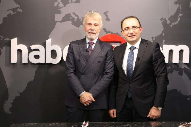 Prof. Dr. Mim Kemal Öke ile Haber7 Genel Yayın Yönetmeni Osman Ateşli.