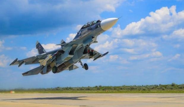 Ermenistan Rus savaş uçaklarından ilkini aldı!