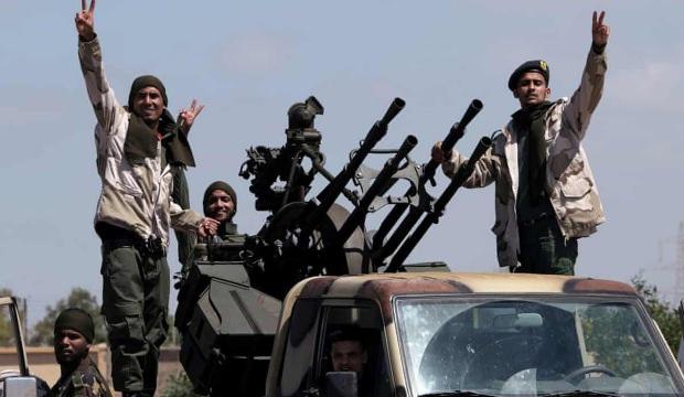 Hafter'in paralı askerleri: Yüzlercesi Libya'da!