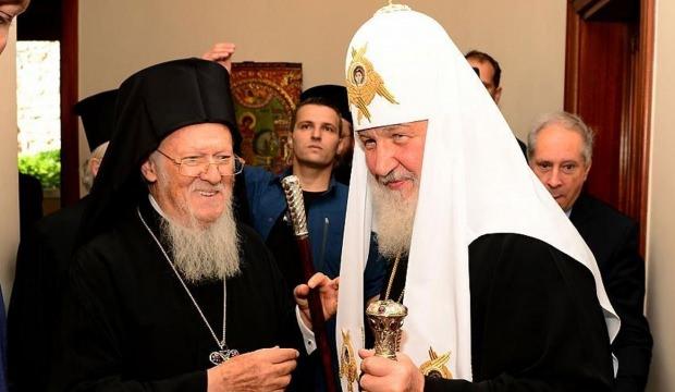 Ukrayna Hıristiyan dünyasını ikiye böldü!