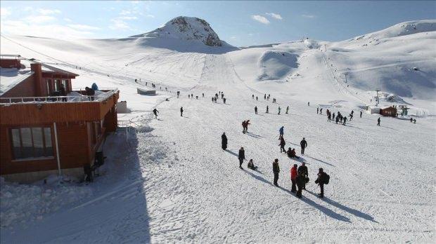 Mergabüt Kayak Merkezi nerede, nasıl gidilir? Hakkari'de gezilecek yerler