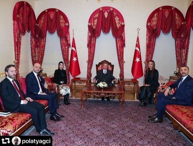 Cumhurbaşkanı Erdoğan, Hande Yener ve Demet Akalın 