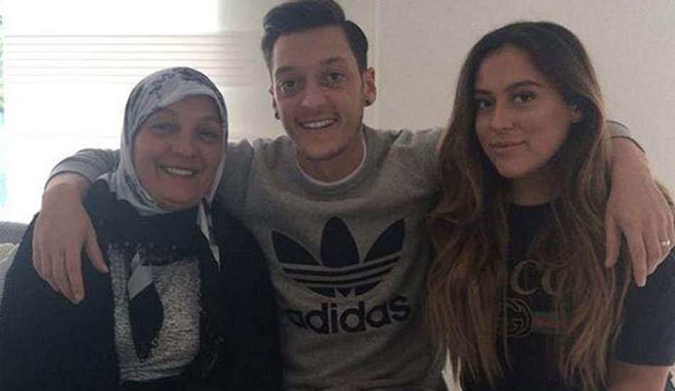 mesut_ozil_annesinin_nasihatini_duvara_asti_1578117962_3984.jpg