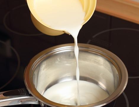 Sütün taşması nasıl önlenir? Süt taşmaması için ne yapılmalı?