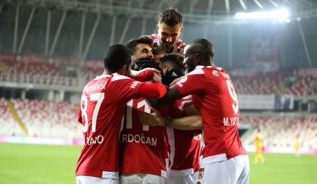 Sivasspor'dan Malatya'ya bombardıman