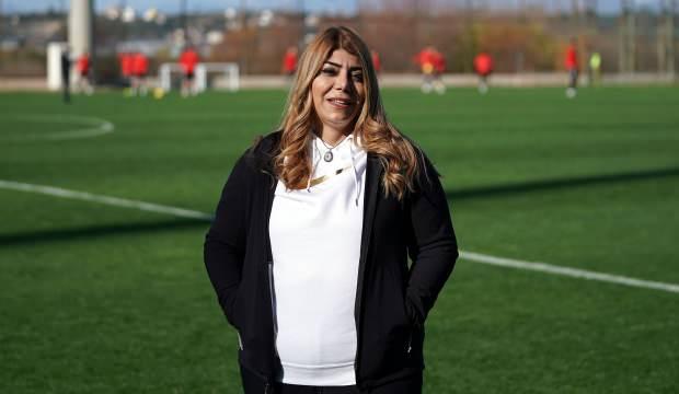 Berna Gözbaşı'dan transfer ve 'Hain Kayserili' açıklaması