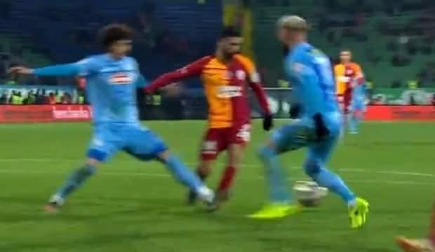 G.Saray'ı çıldırtan penaltı pozisyonu!