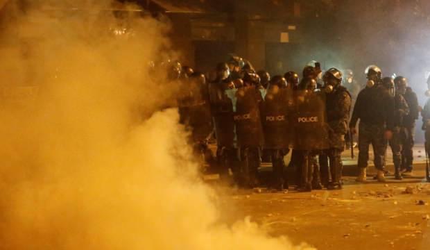 Lübnan'daki protestolar büyüyor! Yaralı sayısı 220'ye yükseldi