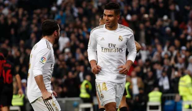 Real Madrid, Sevilla'yı Casemiro ile geçti