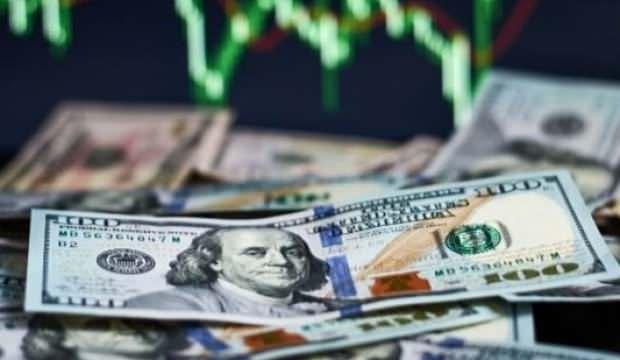 Dolar nefesini tuttu faizi bekliyor!