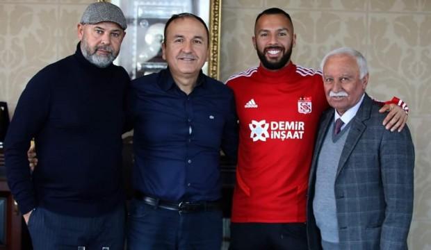 Yasin Öztekin resmen Sivasspor'da!