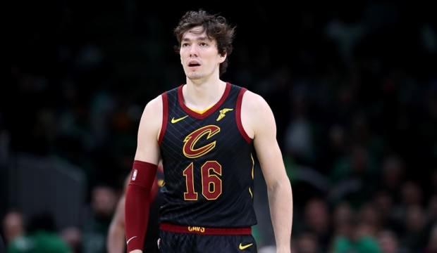 Bakan Çavuşoğlu'ndan Cedi Osman'a teşekkür