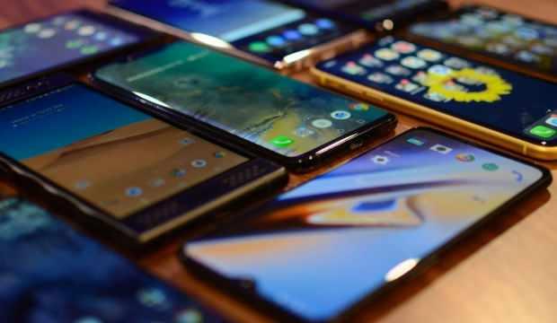 Koronavirüs akıllı telefonları vurdu! Yüzde 38 değer kaybetti