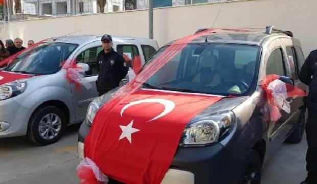 İş insanlarından emniyete araç hibesi