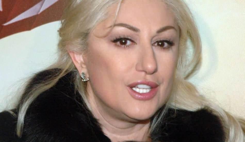 muazzez_ersoy_produksiyon_sirketine_actigi_davayi_kazandi_1579936548_2894.jpg