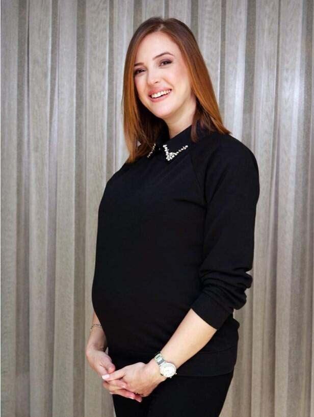 Ünlü spiker Simge Fıstıkoğlu'dan bebeğiyle ilk paylaşım