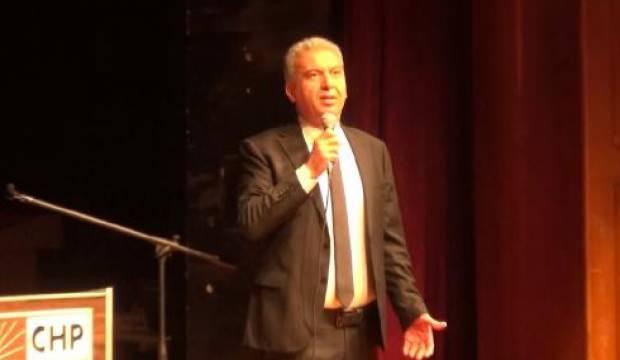 CHP'li vekil kongrede vatandaşı kovdu, ortalık karıştı