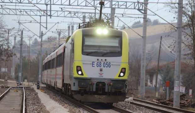 Tren geçiyor ama kimse bilmiyor!