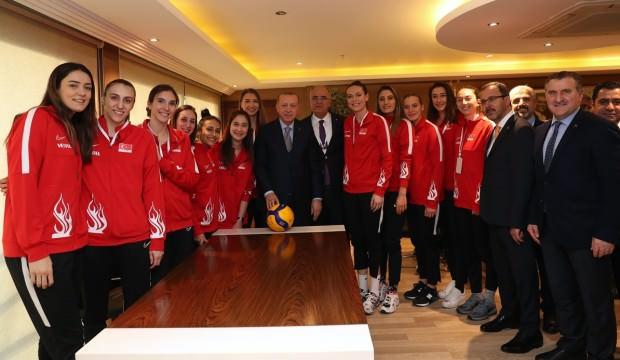 Erdoğan, Filenin Sultanları ile bir araya geldi
