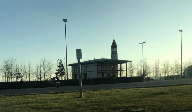 CHP'li İstanbul Büyükşehir Belediyesi İstanbul'da cami kapattı