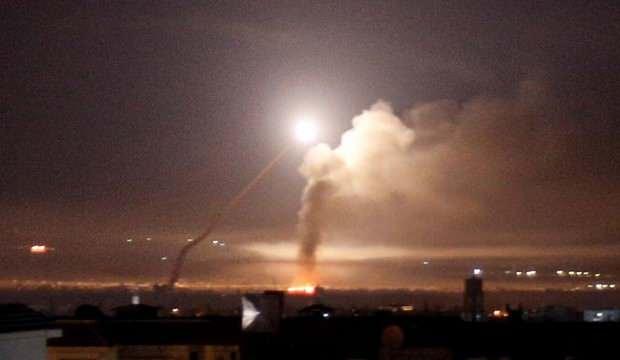 Neredeyse yolcu u�a��n� vuracaklard�