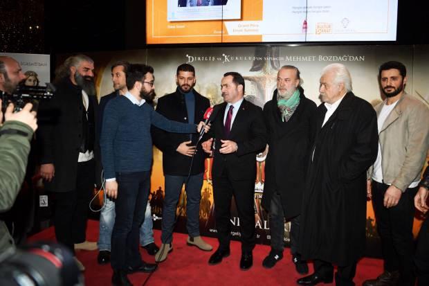‘Türkler Geliyor: Adaletin kılıcı’ filminin özel gösterimi ayakta alkışlandı!